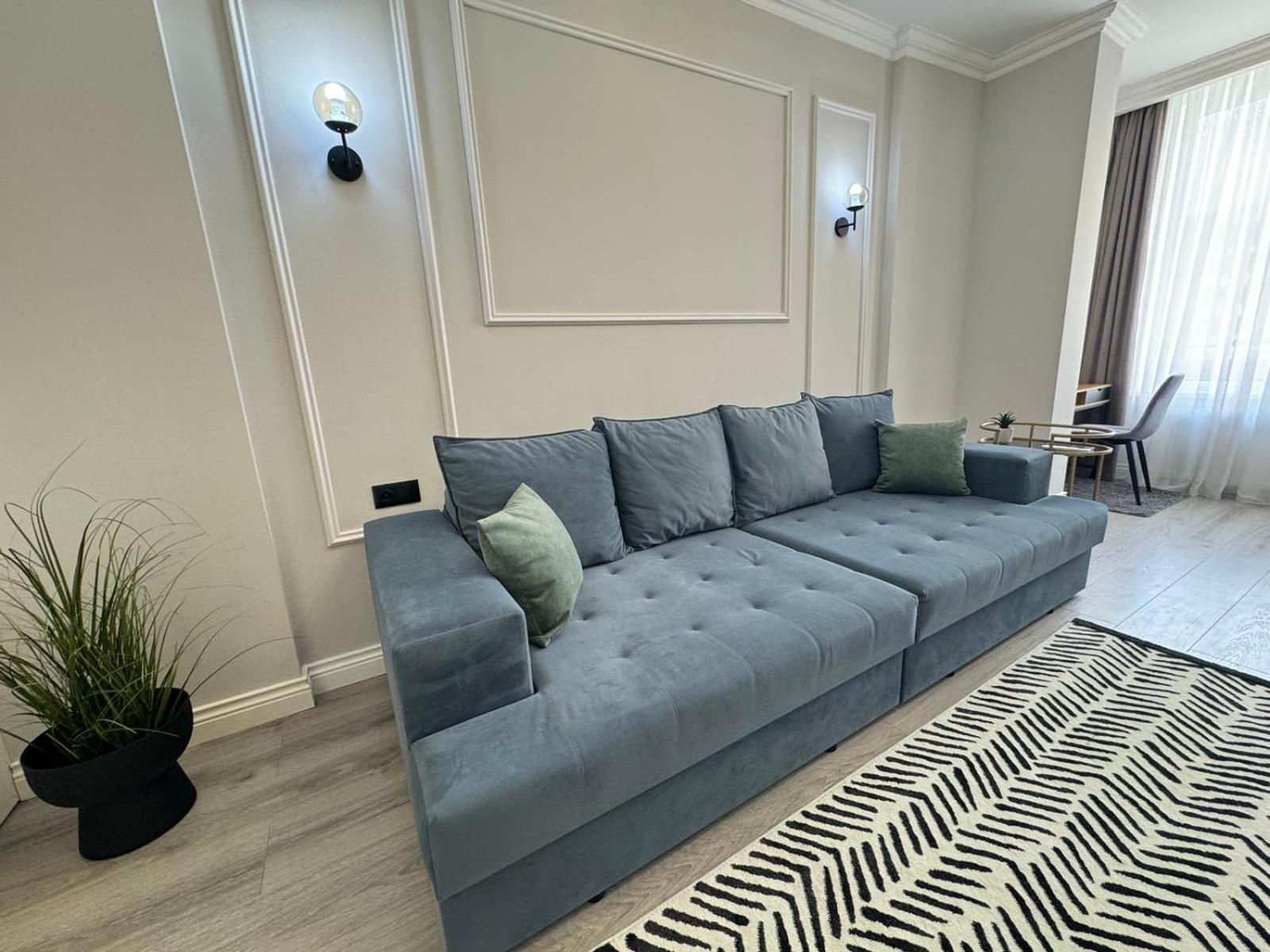 Two Bedroom Apartment In The Center, With Parking, Address Avram Iancu 32 Chisinau Eksteriør bilde