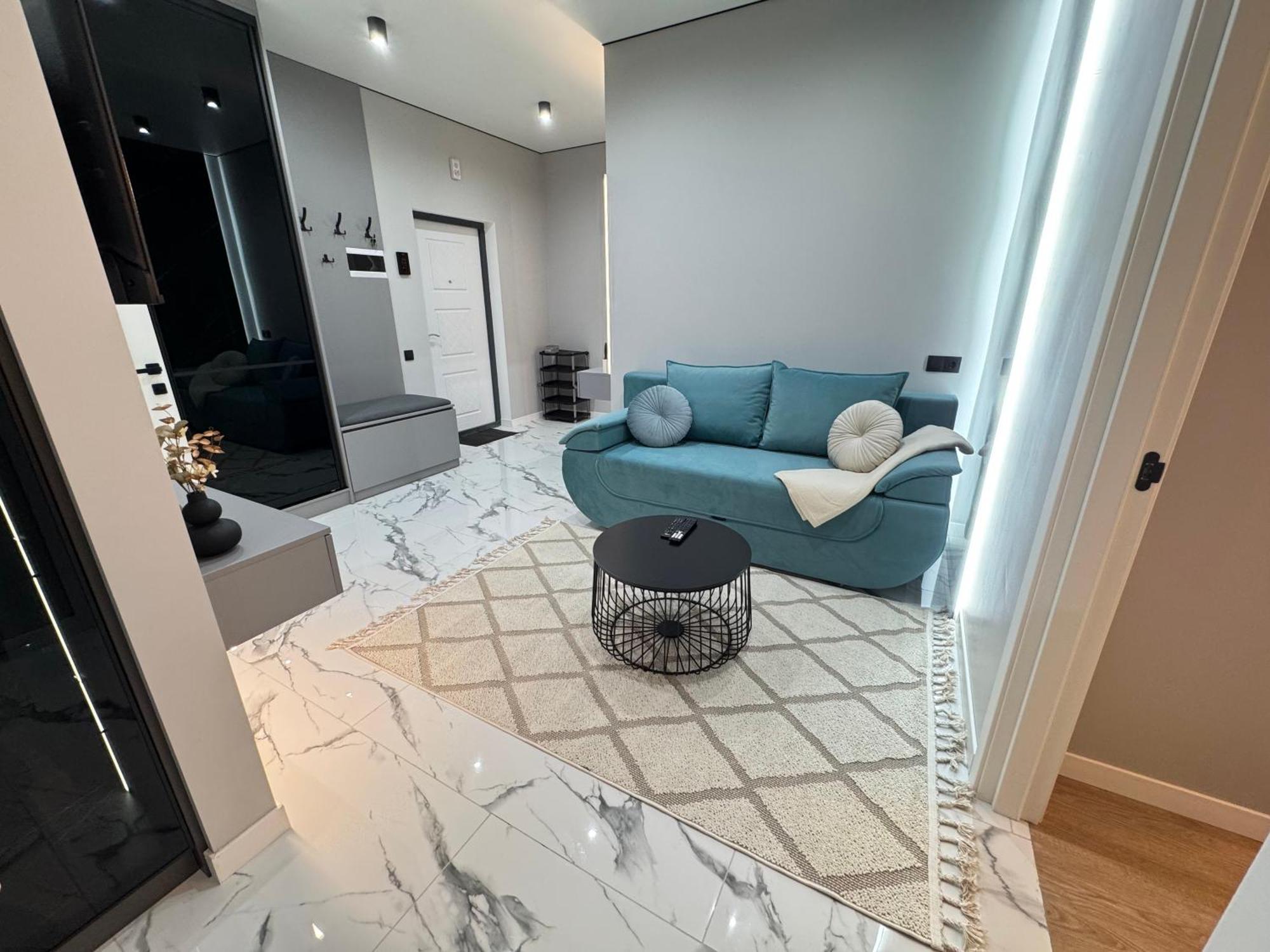 Two Bedroom Apartment In The Center, With Parking, Address Avram Iancu 32 Chisinau Eksteriør bilde