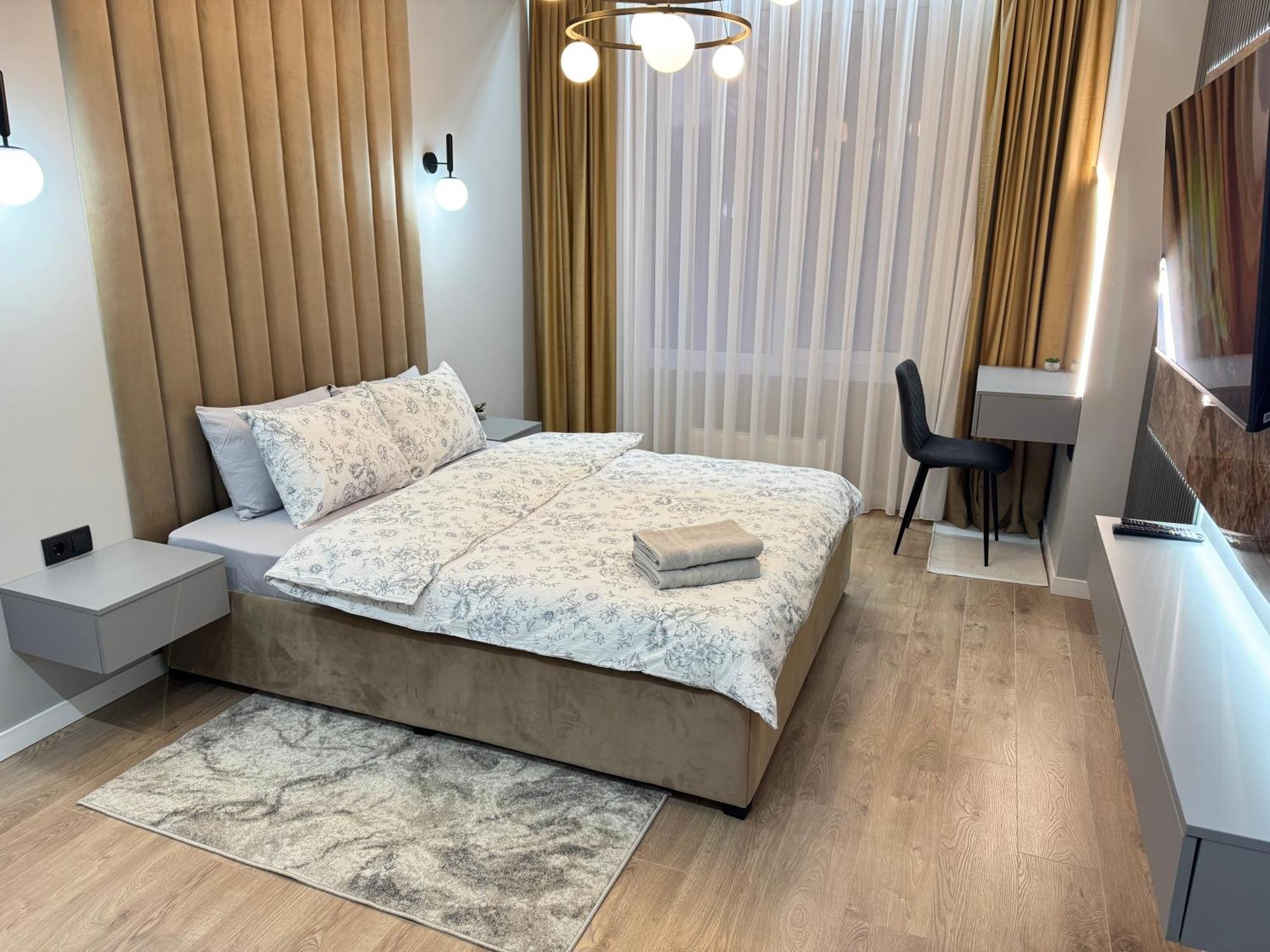 Two Bedroom Apartment In The Center, With Parking, Address Avram Iancu 32 Chisinau Eksteriør bilde