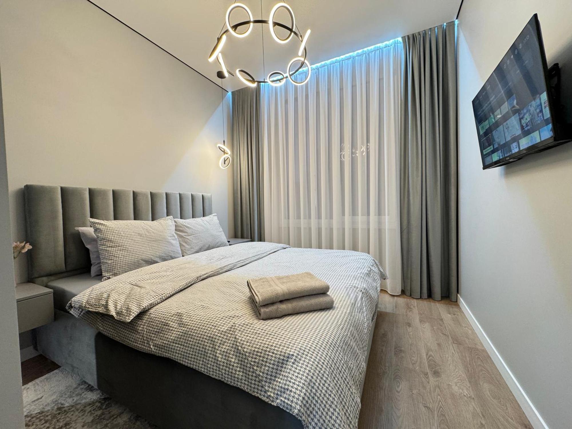 Two Bedroom Apartment In The Center, With Parking, Address Avram Iancu 32 Chisinau Eksteriør bilde